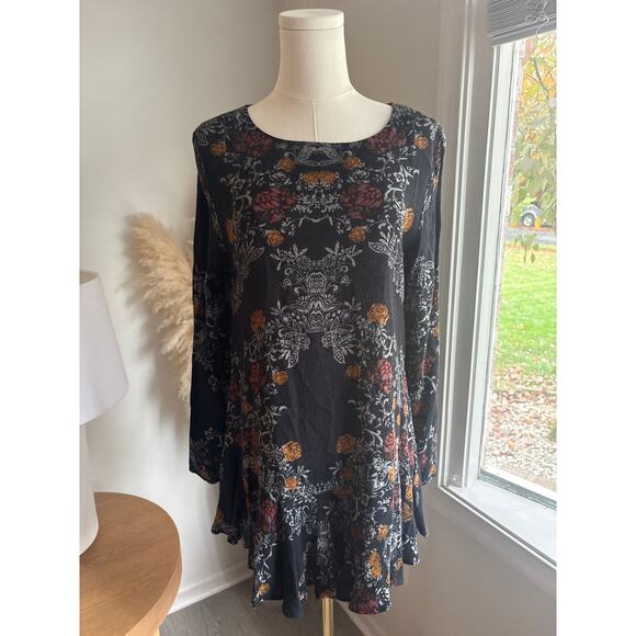 Free People Smooth Talker Black Floral Open Back Tunic Mini Dress Womens Small - Picture 2 of 8